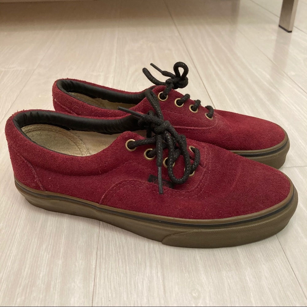 Vans Era Maroon Red Suede and Gum Sole Size 6